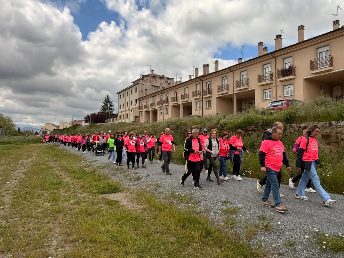Más de 450 personas participan en la II Marcha contra el Cáncer de Guijuelo | FOTOS: Ayuntamiento de Guijuelo 