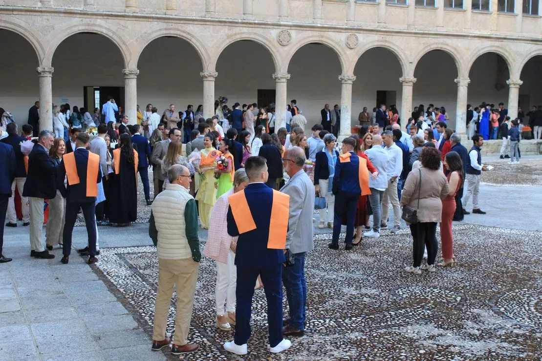 Foto 4 - El Calasanz de Salamanca despide a sus alumnos de 2&ordm; de Bachillerato en su graduaci&oacute;n