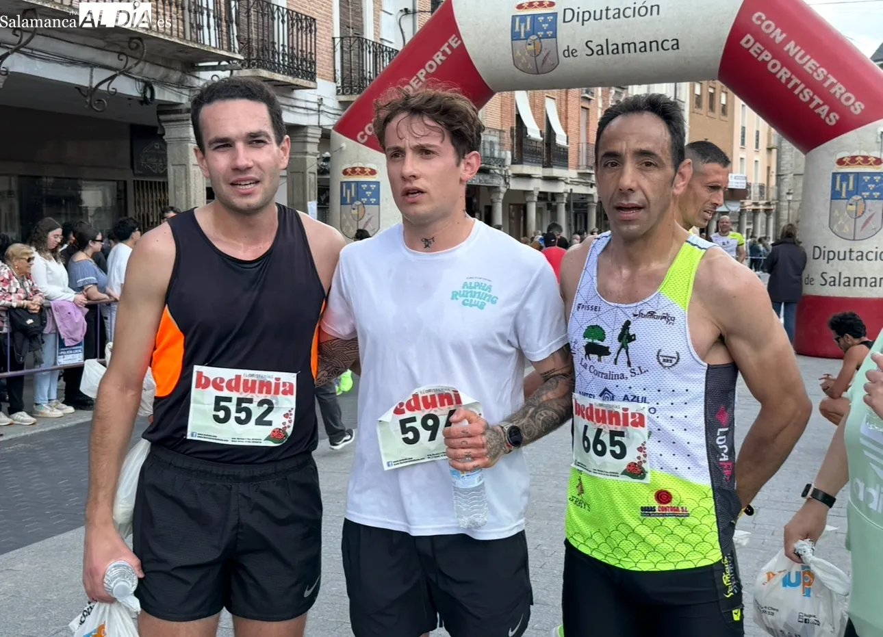 Foto 3 - La XXXI Carrera Popular 'Hijos, Padres y Abuelos' corona a Jorge Hern&aacute;ndez y Mar&iacute;a Jos&eacute; Carpio