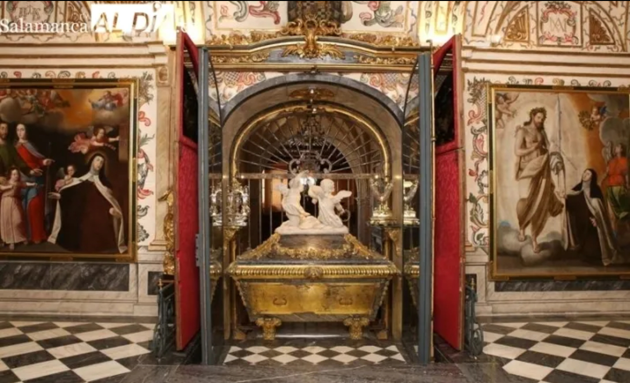 El Partido Popular platea aprovechar el tirón turístico de la exposición del cuerpo de Santa Teresa en Alba de Tormes y propone medidas