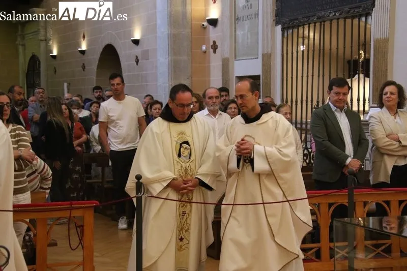 Foto 11 - Miguel M&aacute;rquez ensalza la valent&iacute;a de Santa Teresa para "romper murallas" y su legado de "paz desarmada"