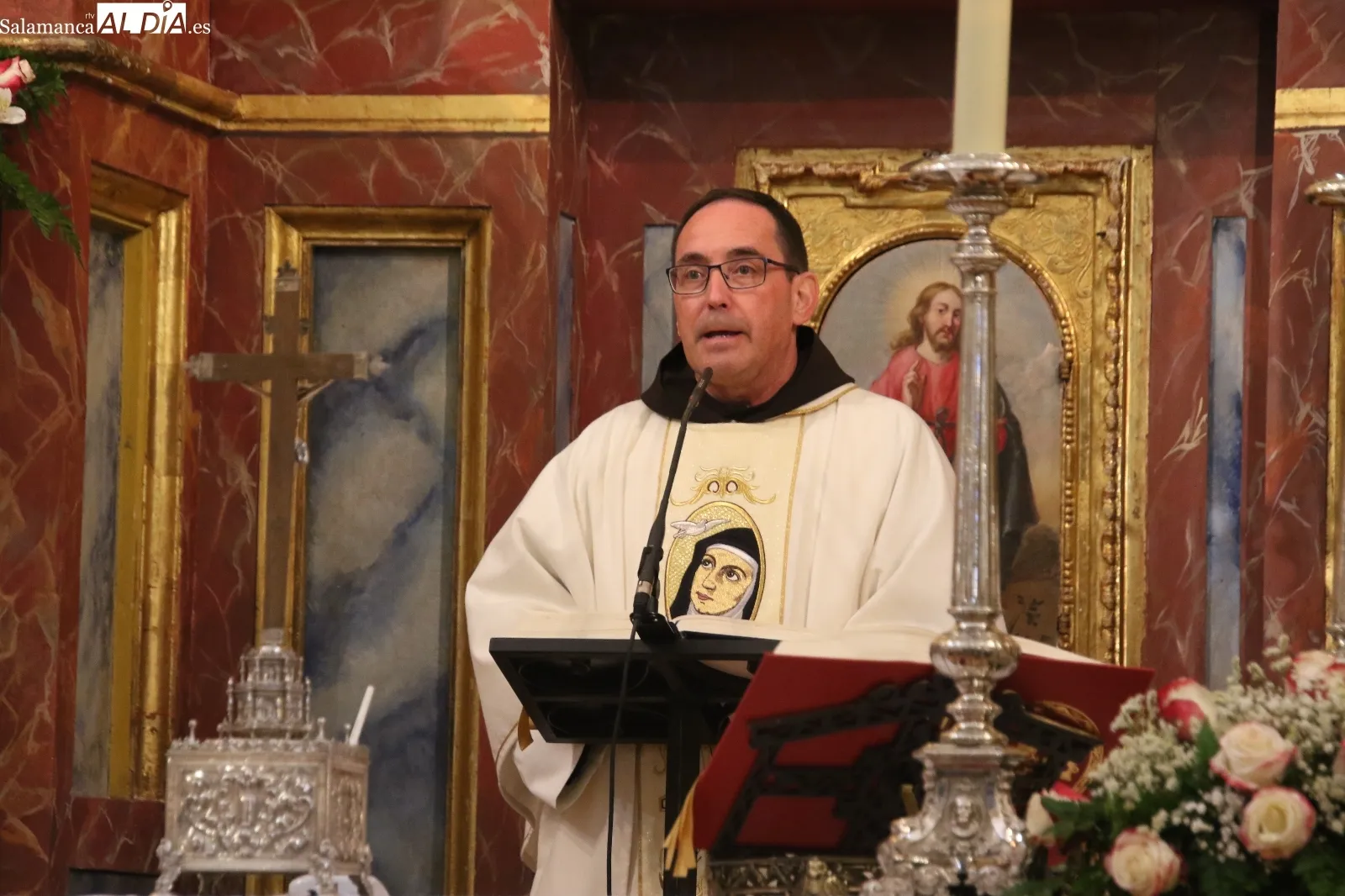 Foto 5 - Miguel M&aacute;rquez ensalza la valent&iacute;a de Santa Teresa para "romper murallas" y su legado de "paz desarmada"