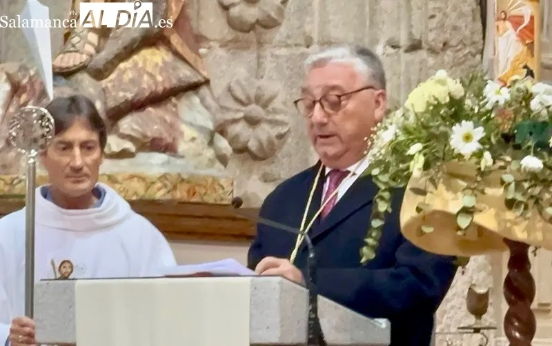 Foto 3 - La Hermandad de Cofrad&iacute;as de Pe&ntilde;aranda inicia una nueva etapa tras el emotivo acto de relevo en su presidencia y junta rectora