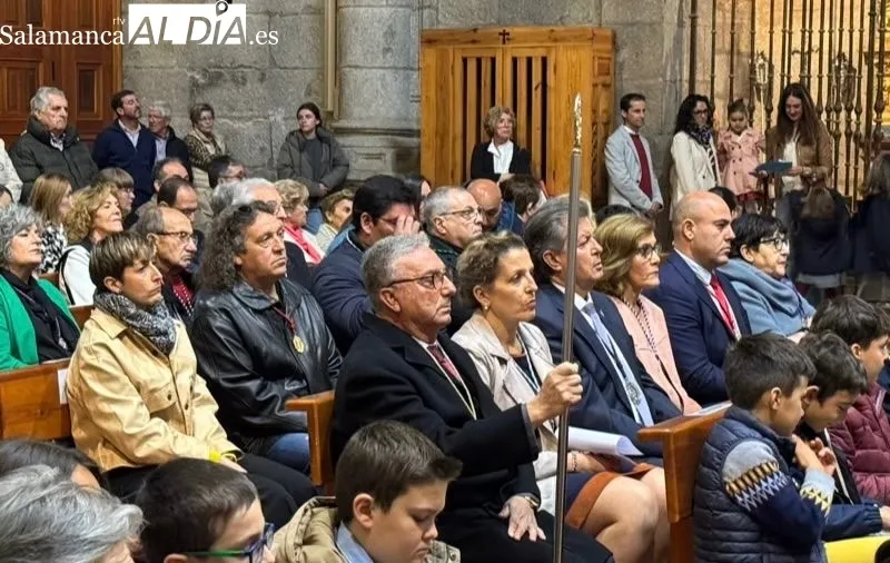 Foto 5 - La Hermandad de Cofrad&iacute;as de Pe&ntilde;aranda inicia una nueva etapa tras el emotivo acto de relevo en su presidencia y junta rectora