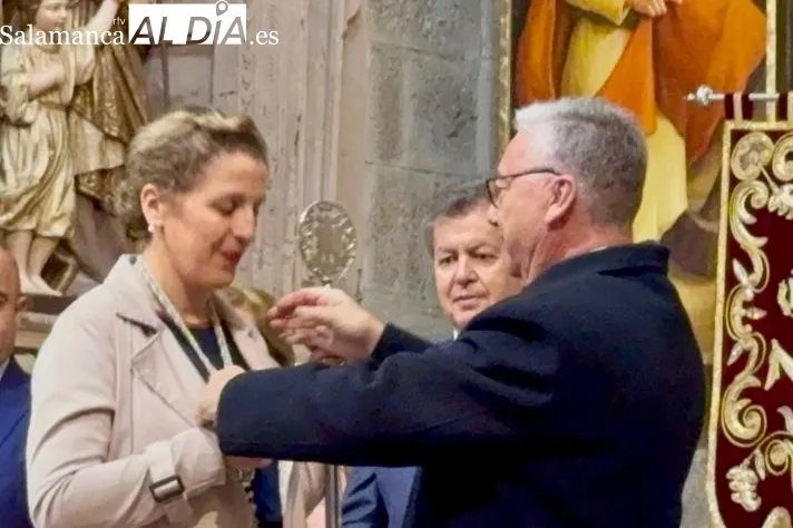 Foto 8 - La Hermandad de Cofrad&iacute;as de Pe&ntilde;aranda inicia una nueva etapa tras el emotivo acto de relevo en su presidencia y junta rectora