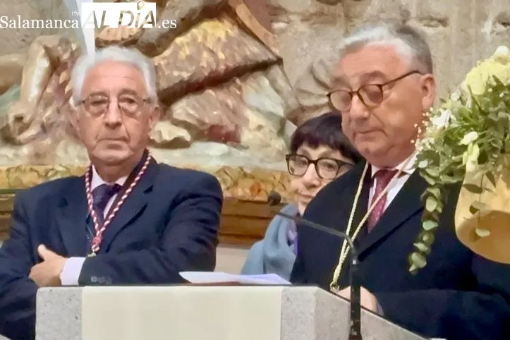 Foto 9 - La Hermandad de Cofrad&iacute;as de Pe&ntilde;aranda inicia una nueva etapa tras el emotivo acto de relevo en su presidencia y junta rectora