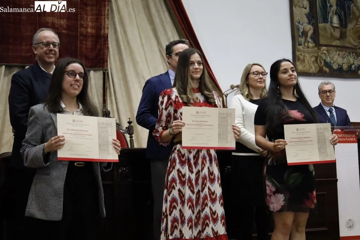 Entrega en el Paraninfo de los Premios Extraordinarios de Grado, Máster y Doctorado de la USAL. Foto de David Domínguez