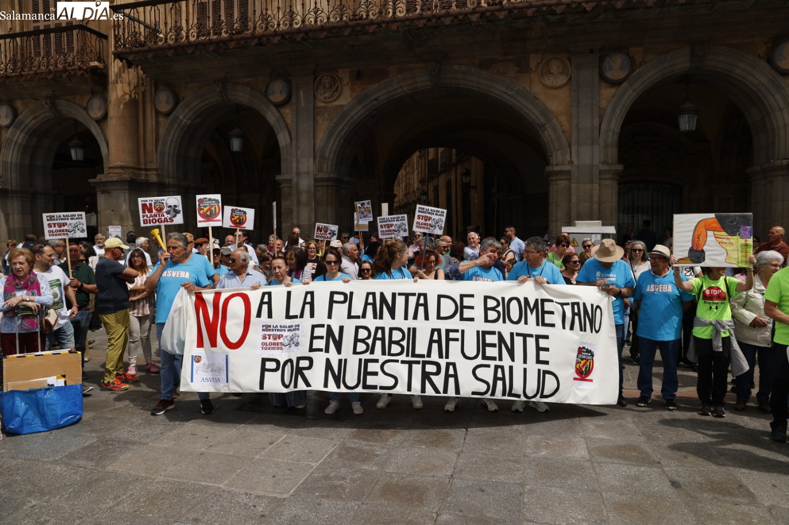 Biogás Salamanca: protesta en Plaza Mayor contra plantas