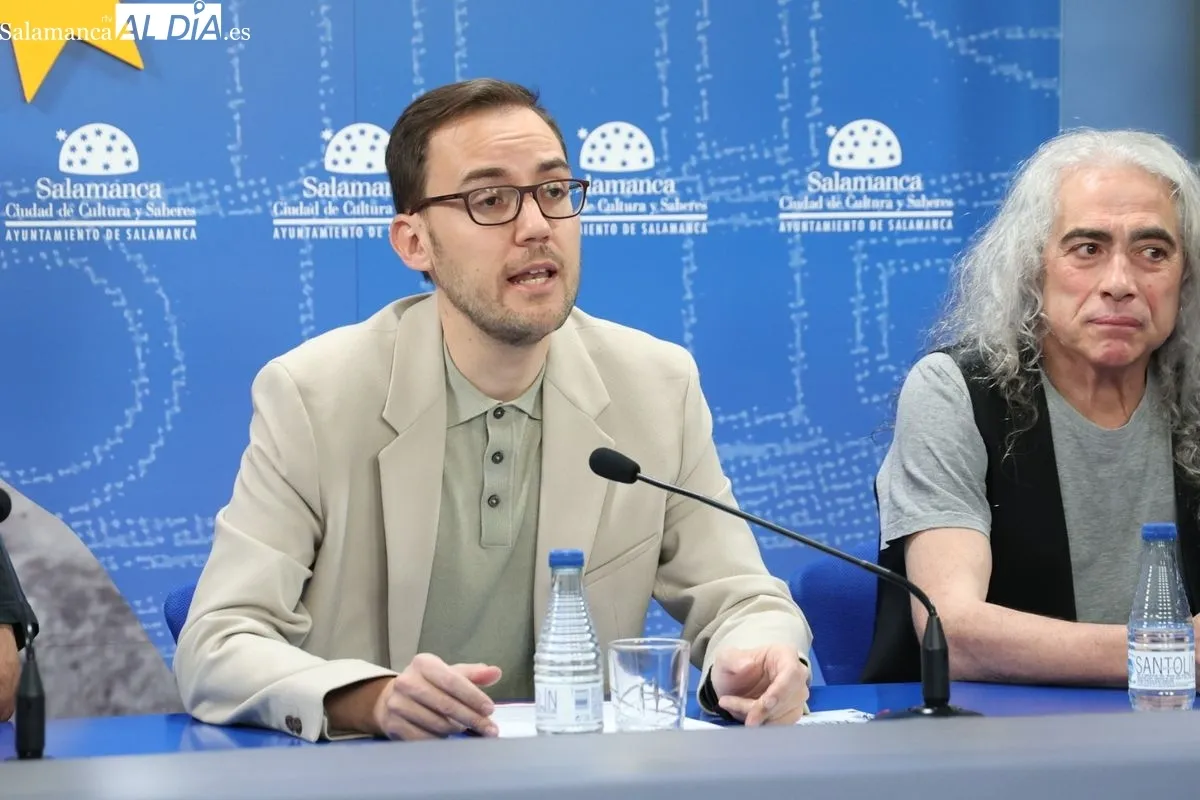 Presentación en la Sala de la Palabra del Teatro Liceo de la obra 'Ñaque o de piojos y actores'. Foto de David Sañudo