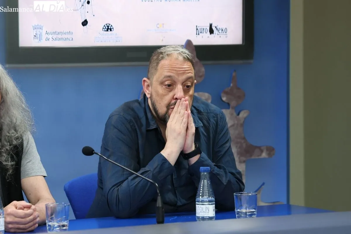 Presentación en la Sala de la Palabra del Teatro Liceo de la obra 'Ñaque o de piojos y actores'. Foto de David Sañudo