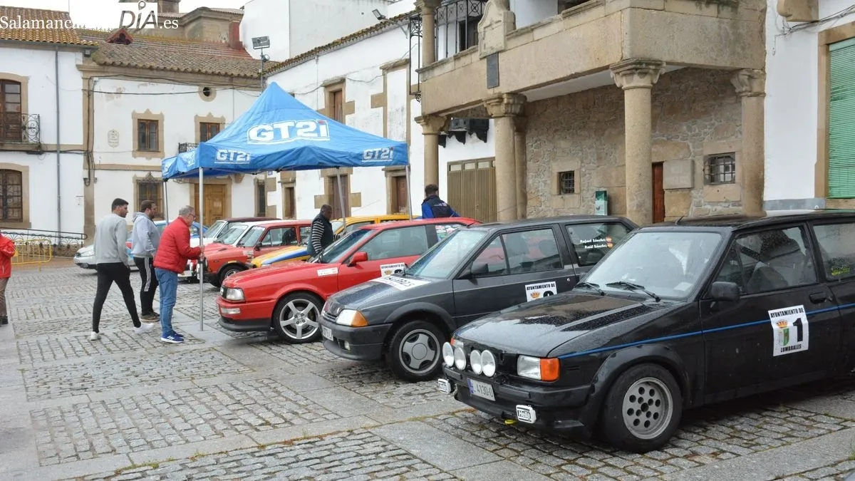 Al finalizar la ruta los vehículos quedaron expuestos en la Plaza Mayor de Lumbrales