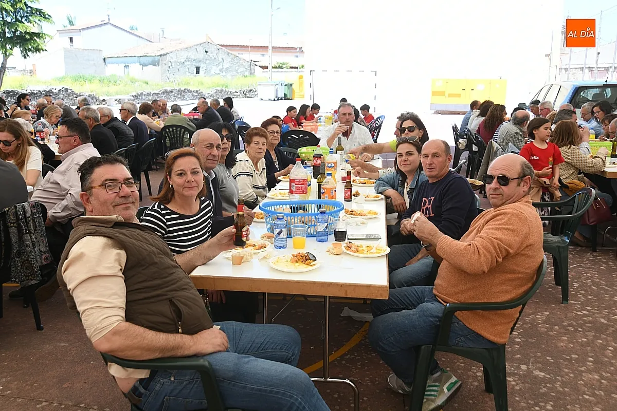 Paella Popular en Carpio de Azaba con motivo de la festividad de San Isidro/ Fotos: Adrián M.Pastor