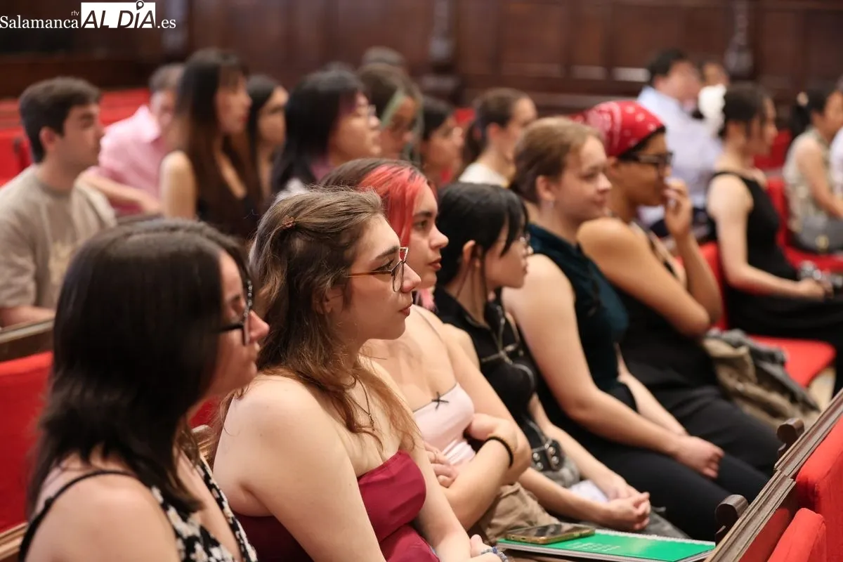 Acto en el Paraninfo de la USAL para la creación del Instituto Confucio. Foto de David Sañudo