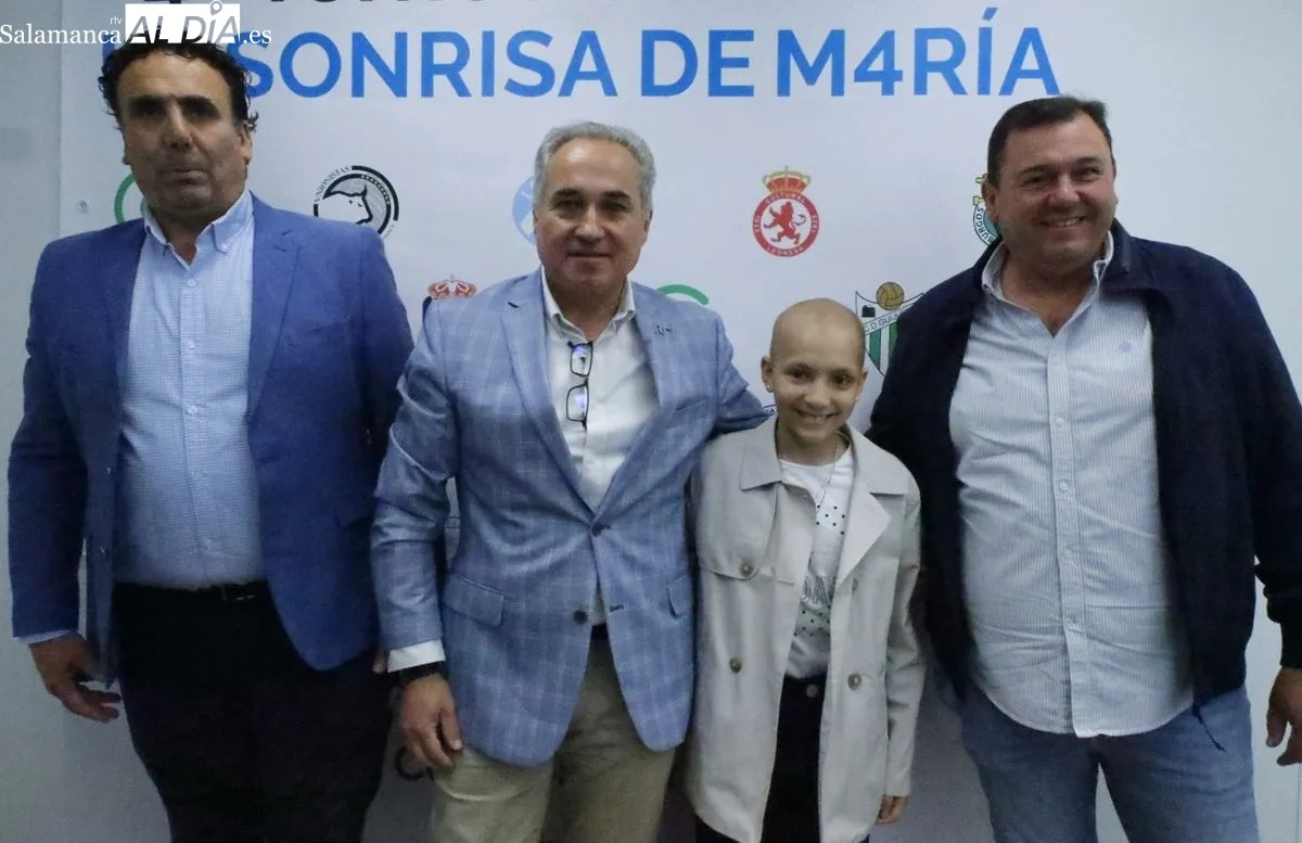 La Asociación Española Contra el Cáncer en Salamanca y La Sonrisa de M4ría han presentado el convenio de colaboración y primeras actividades en las que estarán las dos asociaciones. Fotos: David Domínguez
