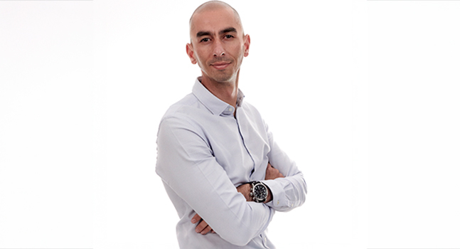 El catedrático de la Universidad de Salamanca Raúl Rivas, galardonado con un Premio COSCE a la Difusión de la Ciencia