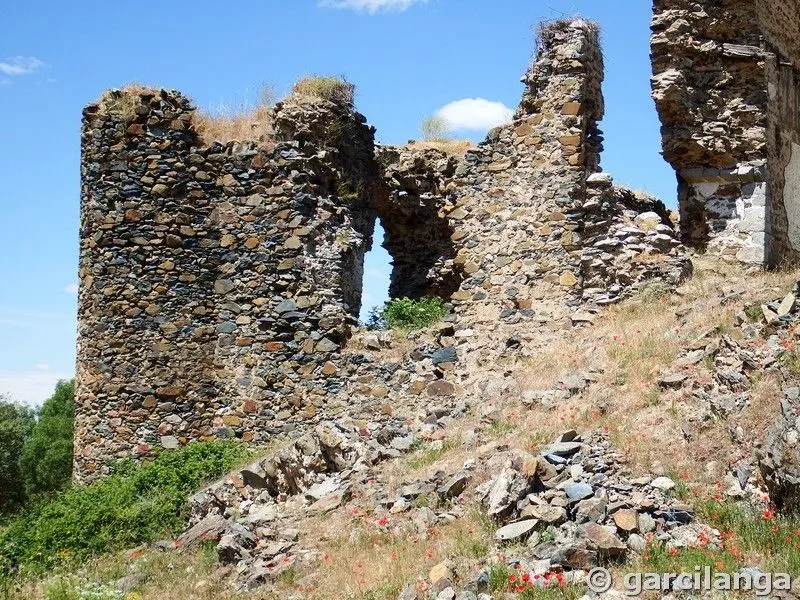 Estado del Castillo de Tejeda y Segoyuela | FOTOS: Artesirver fotografía y Juan Antonio García Cuevas. Lista Roja del Patrimonio-Hispania Nostra 