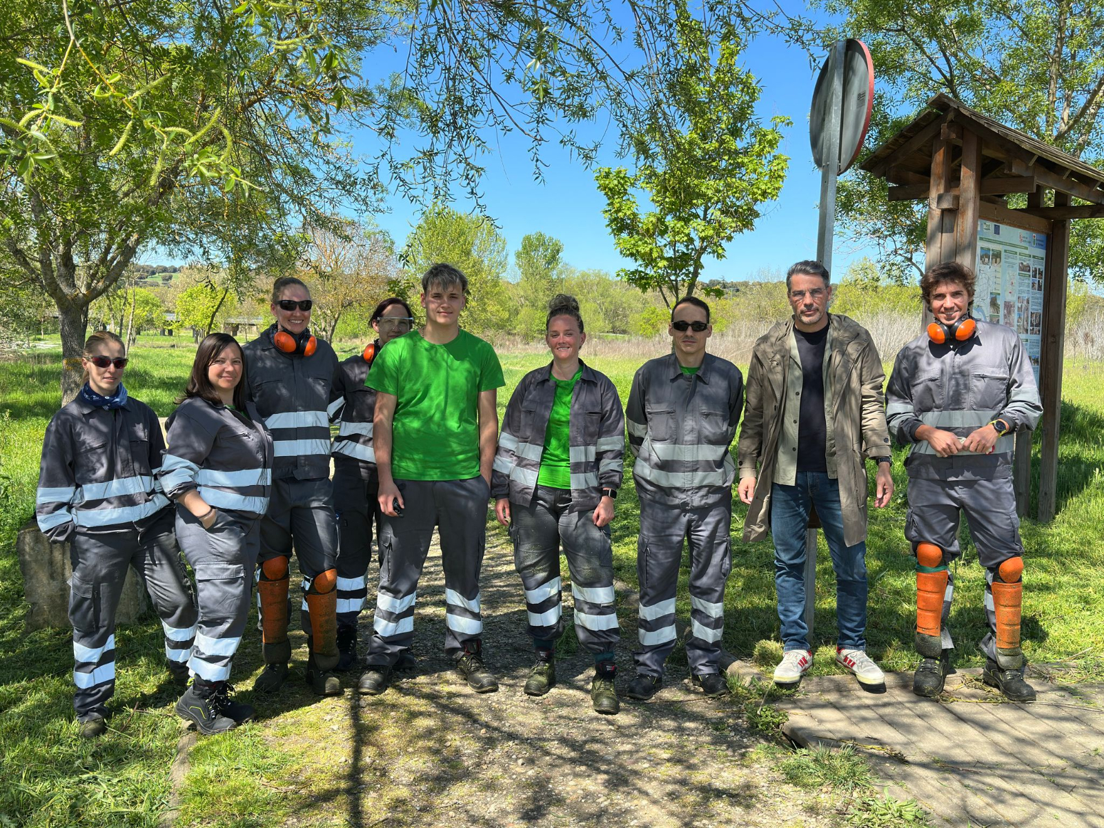 Villamayor lanza programa de formación y empleo en jardinería