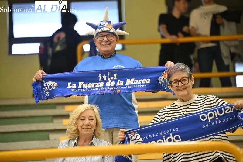 Foto 10 - Otro lleno m&aacute;s para la colecci&oacute;n en W&uuml;rzburg: ambientazo ante el Valencia Basket en las 'semis' del Perfumer&iacute;as Avenida (FOTOS)