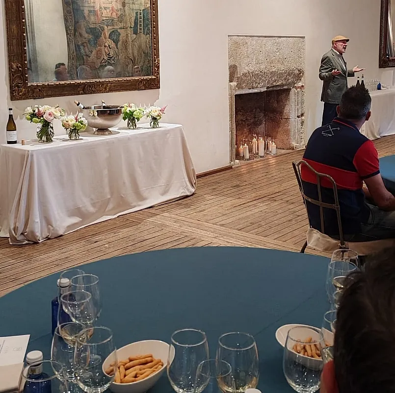 Foto 4 - &Eacute;xito en la 1&ordf; cata de vinos de Palacio de Montarco