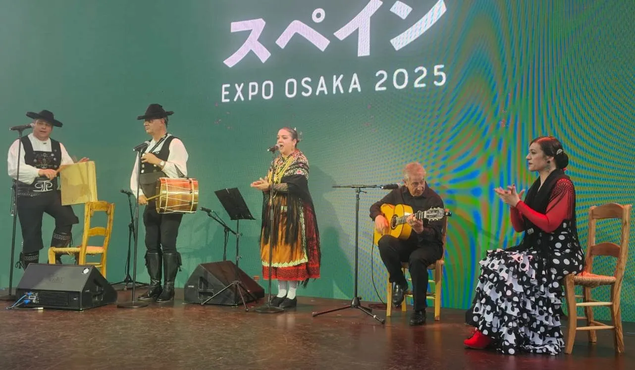 Foto 4 - Jos&eacute; Ram&oacute;n Cid Cebri&aacute;n lleva &lsquo;La Campana Gorda&rsquo; hasta Jap&oacute;n