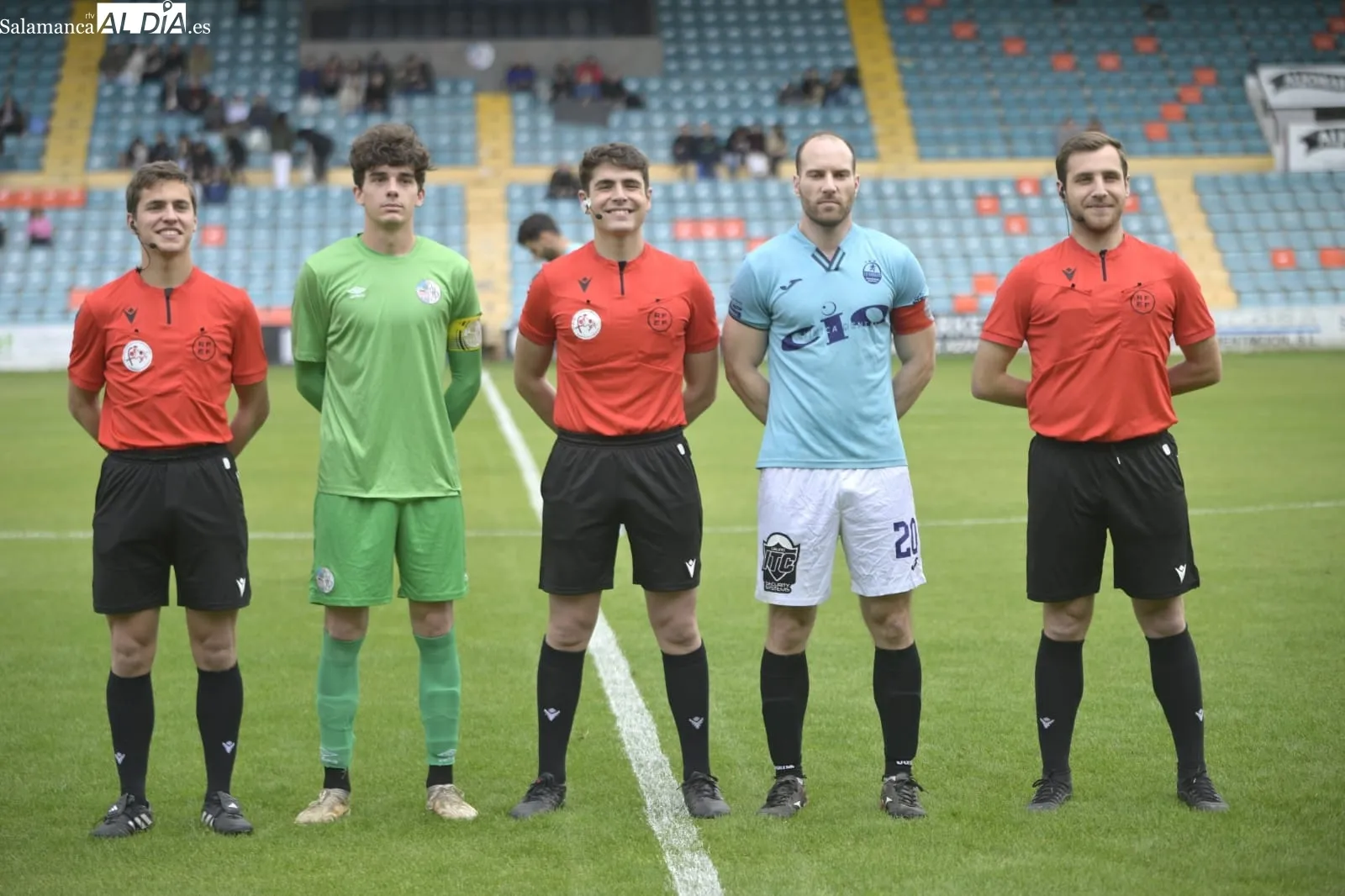 Foto 15 - FOTOS | El filial del Salamanca UDS gana antes del playoff en el Helm&aacute;ntico, el Ribert desciende a Provincial y el Helm&aacute;ntico sube