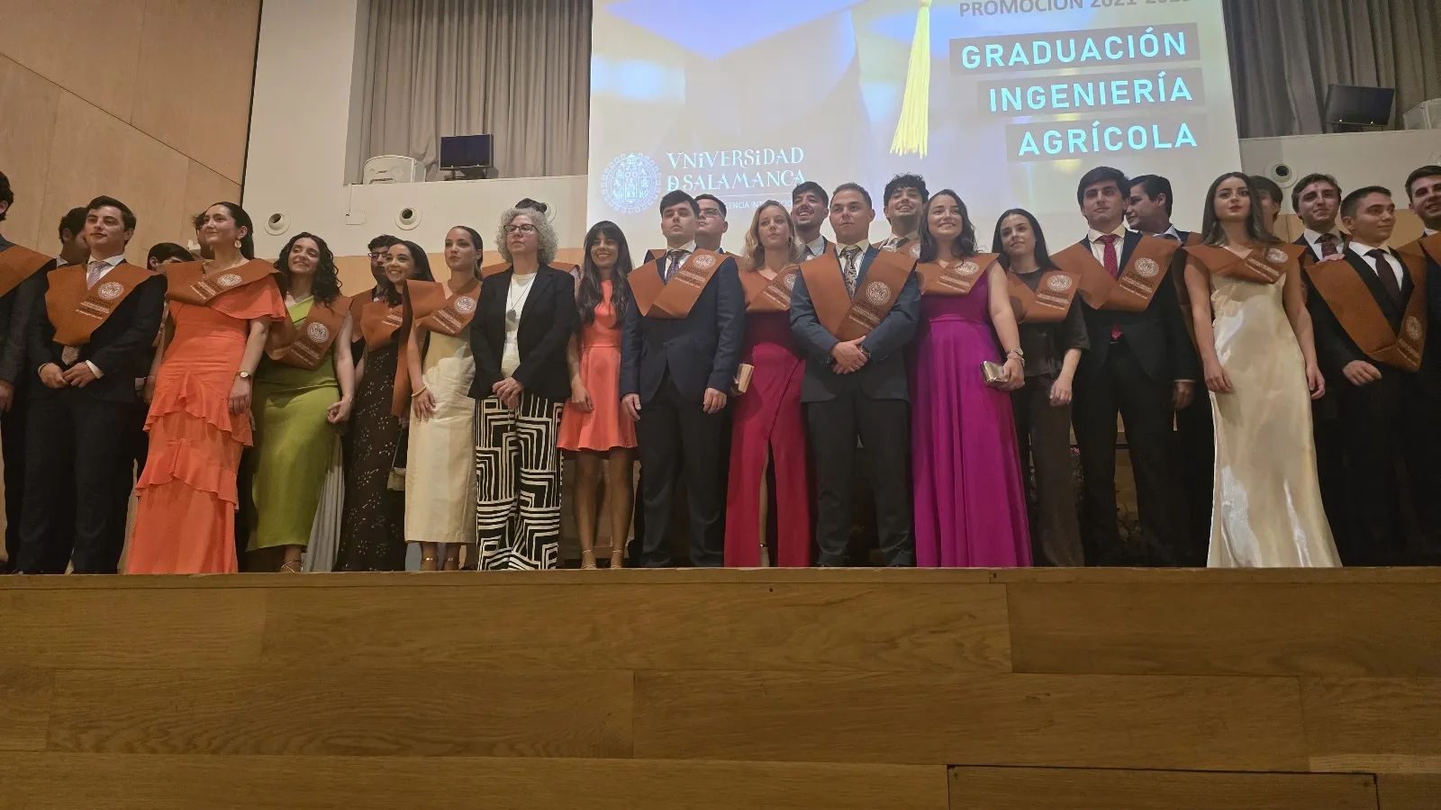 Graduación USAL: Ambientales y Agrícolas reciben sus becas