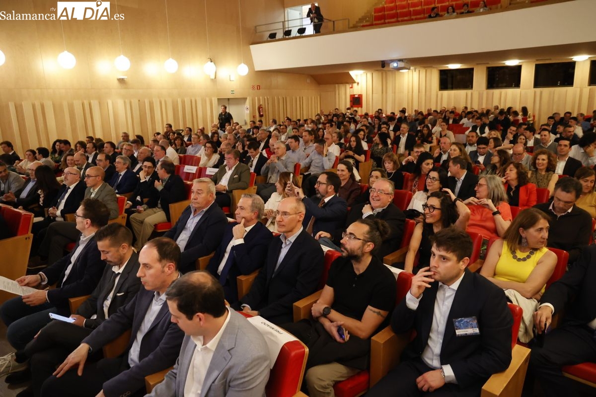 Noche ingeniería informática CyL en Salamanca: gala y Premios i3