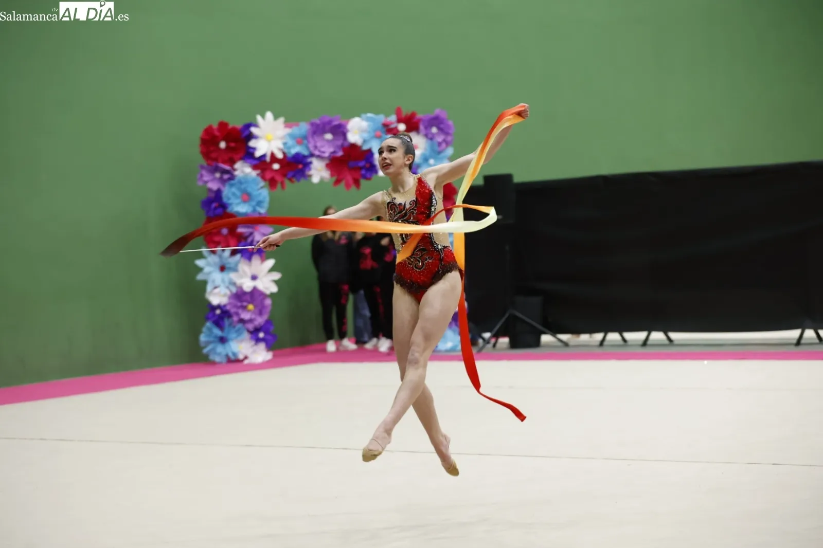 Foto 17 - FOTOS | M&aacute;xima emoci&oacute;n en el Campeonato Auton&oacute;mico individual y de equipos de Gimnasia R&iacute;tmica