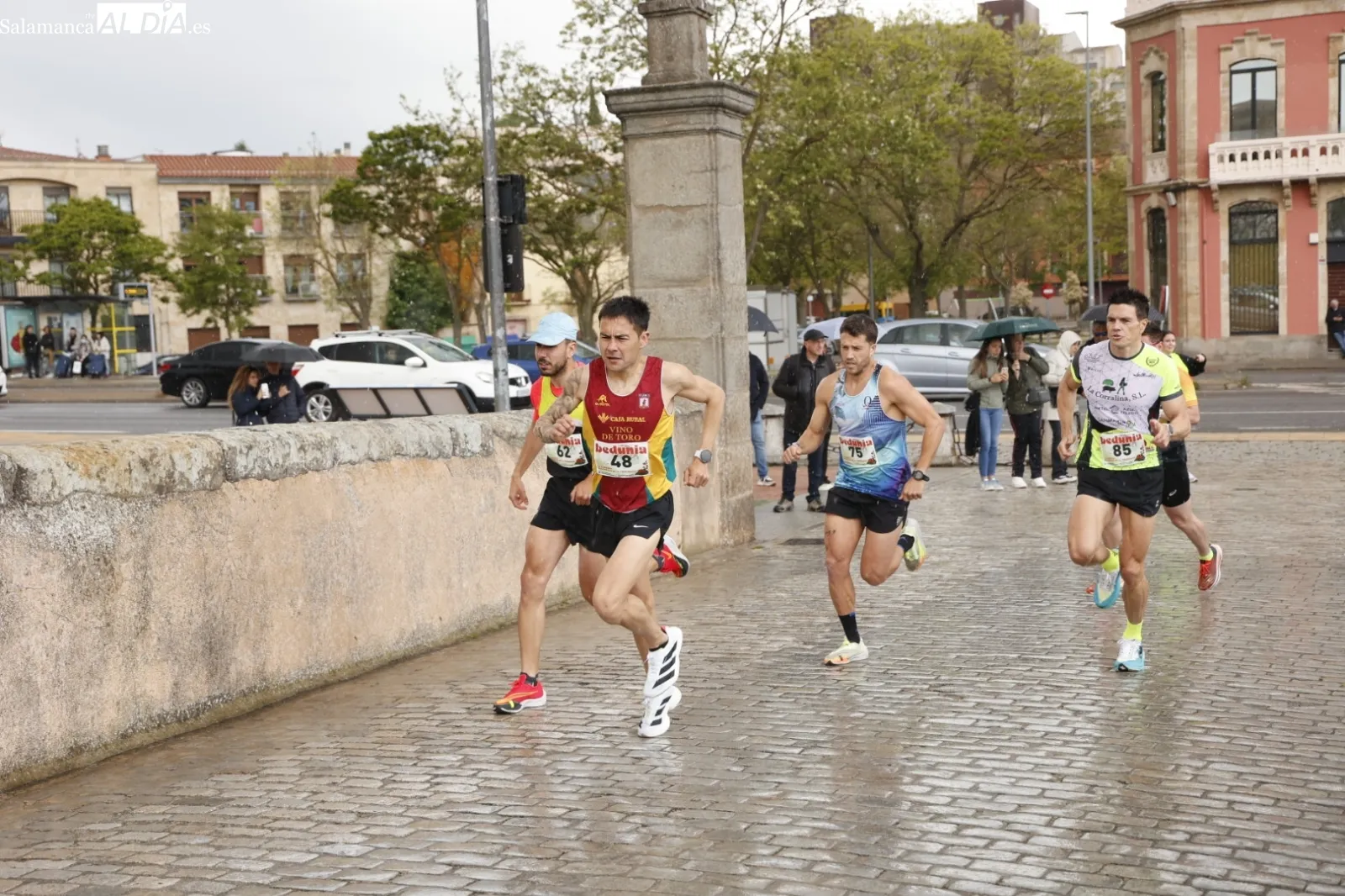Foto 12 - &Eacute;xito rotundo en la IX Carrera Misioneras de la Providencia en Salamanca