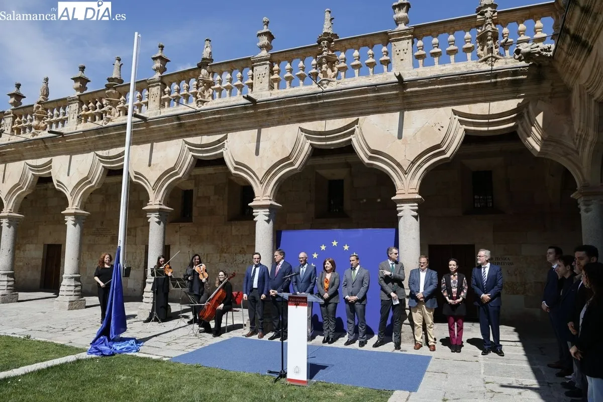 Celebración del Día de Europa en el Patio de Escuelas Menores. Foto de David Sañudo