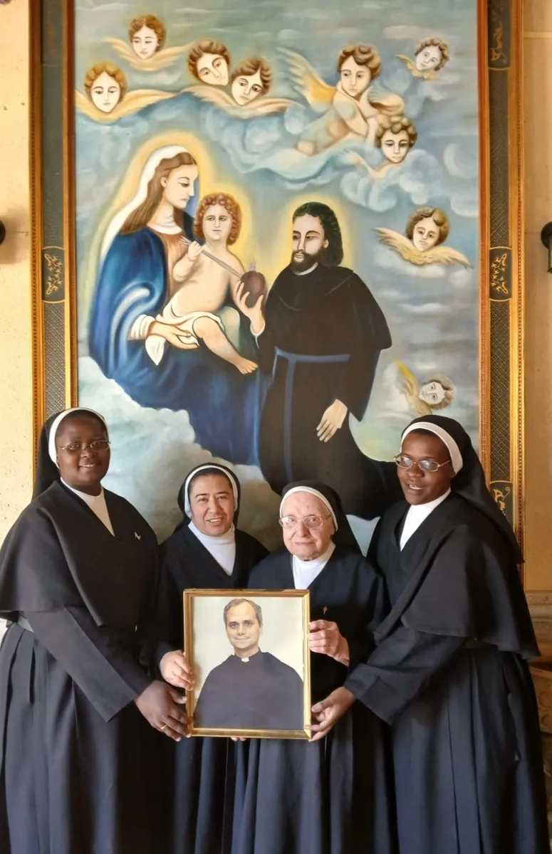 Las monjas Agustinas de San Felices de los Gallegos celebran el nombramiento de Prevost como nuevo Papa   