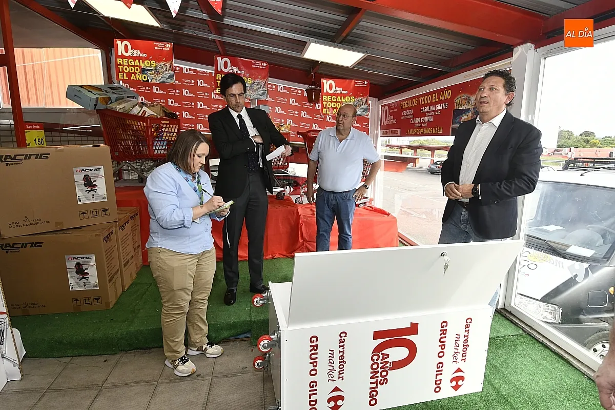 Sorteo compras aniversario Carreforur Market Gildo Fuentes de Oñoro/ Fotos: Adrián M.Pastor