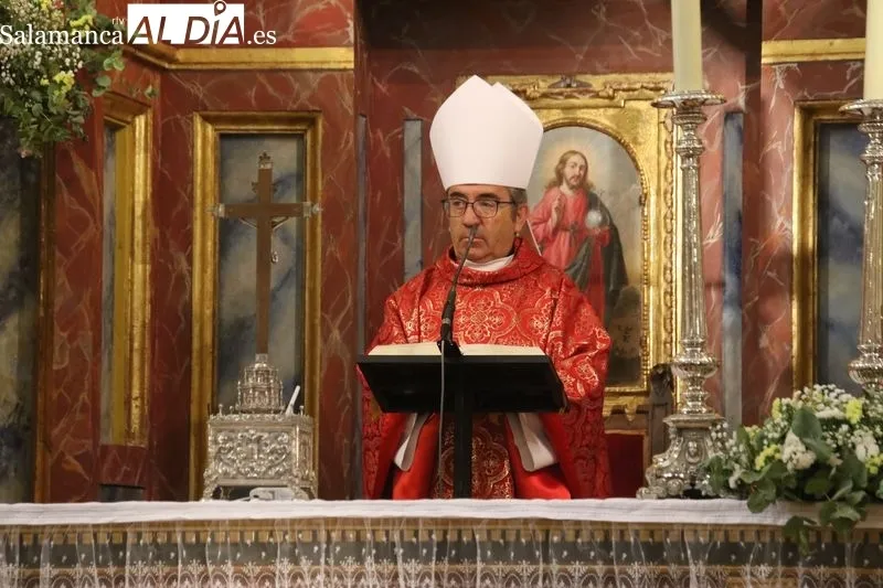 Foto 5 - Arg&uuml;ello conecta la misi&oacute;n de Santa Teresa con los desaf&iacute;os de la fe hoy