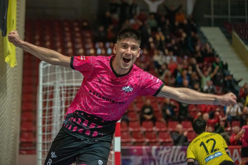 Chus Blázquez cierra su etapa en el MNK Futsal Pula croata