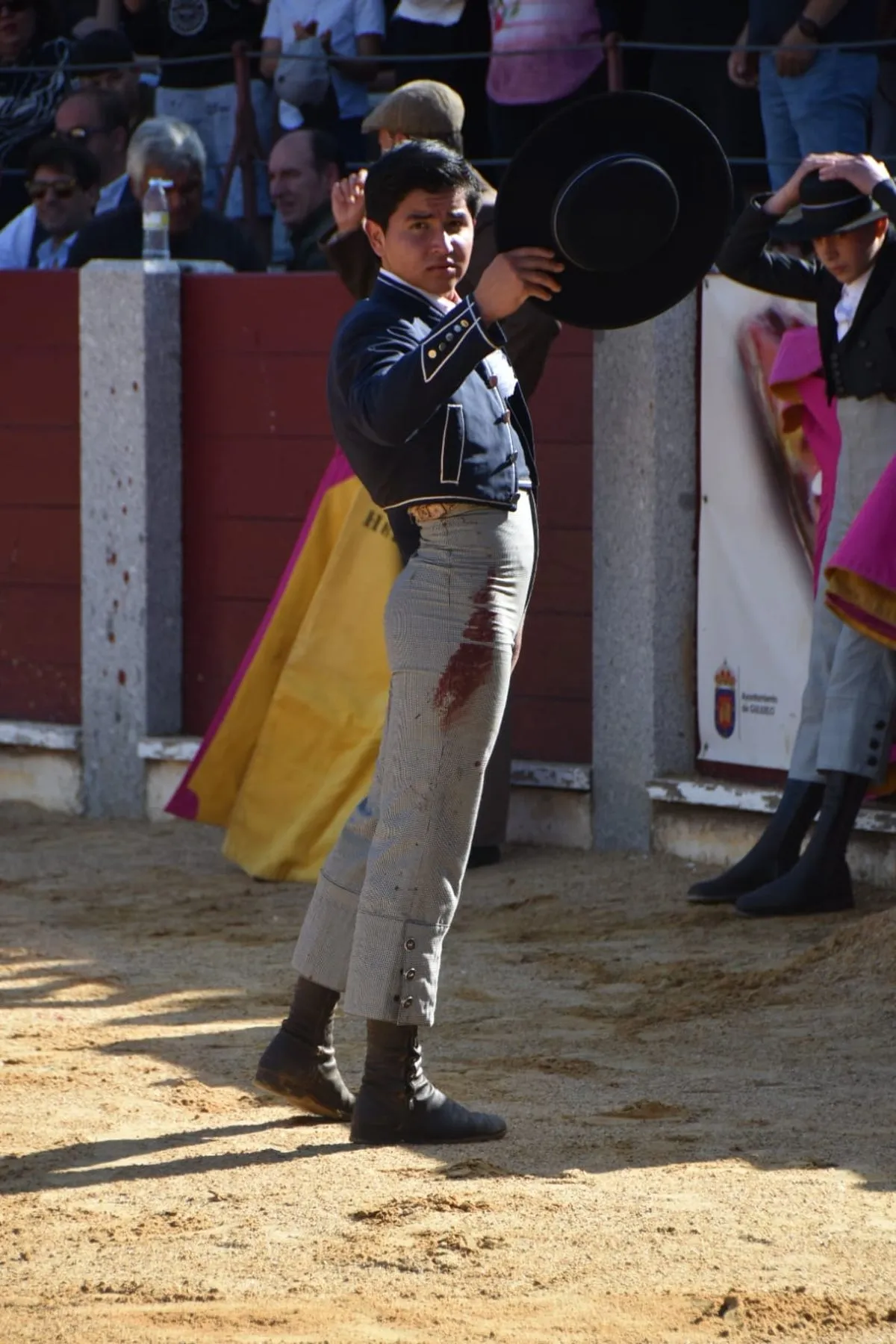 Clase práctica en homenaje al 40° aniversario de la Escuela Taurina de Salamanca en la plaza de toros de Guijuelo