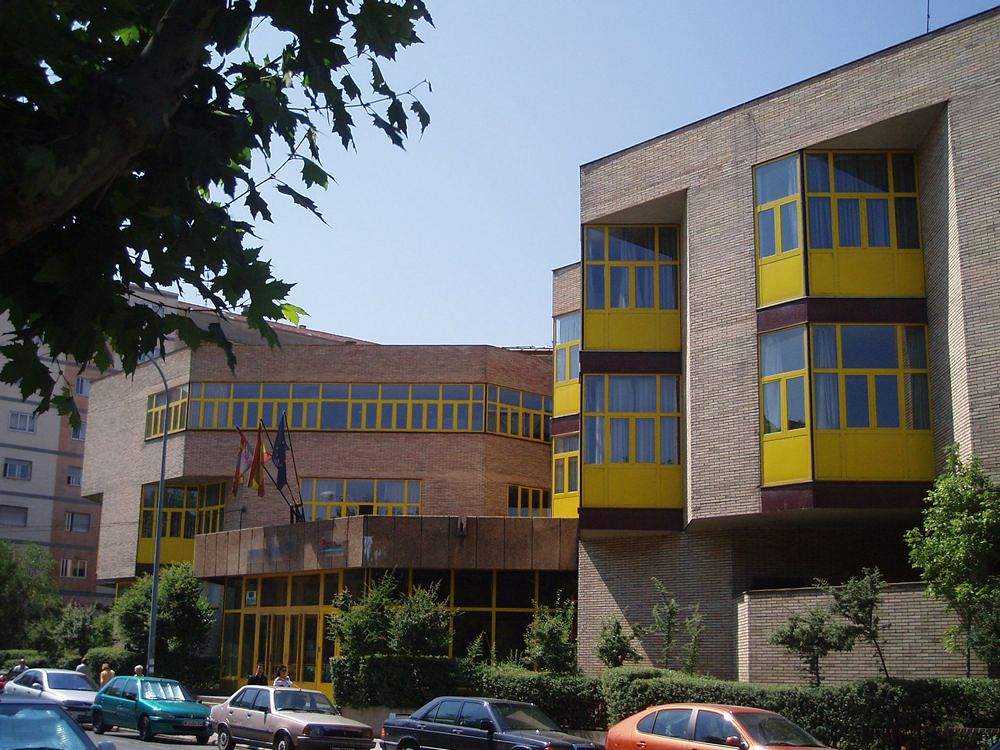 Jornadas de puertas abiertas en la Escuela de Arte de Salamanca