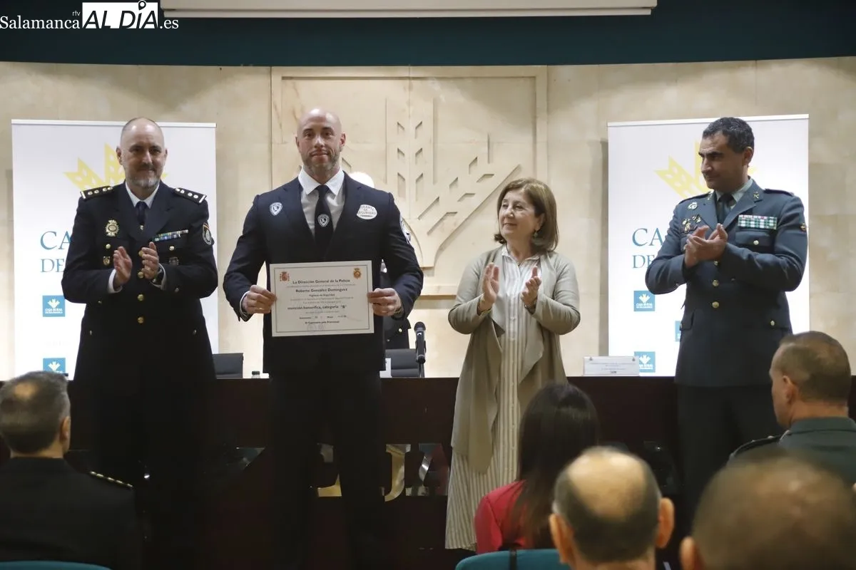 Día de la Seguridad Privada en el salón de actos de Caja Rural de Salamanca. Foto de Ángel Puma