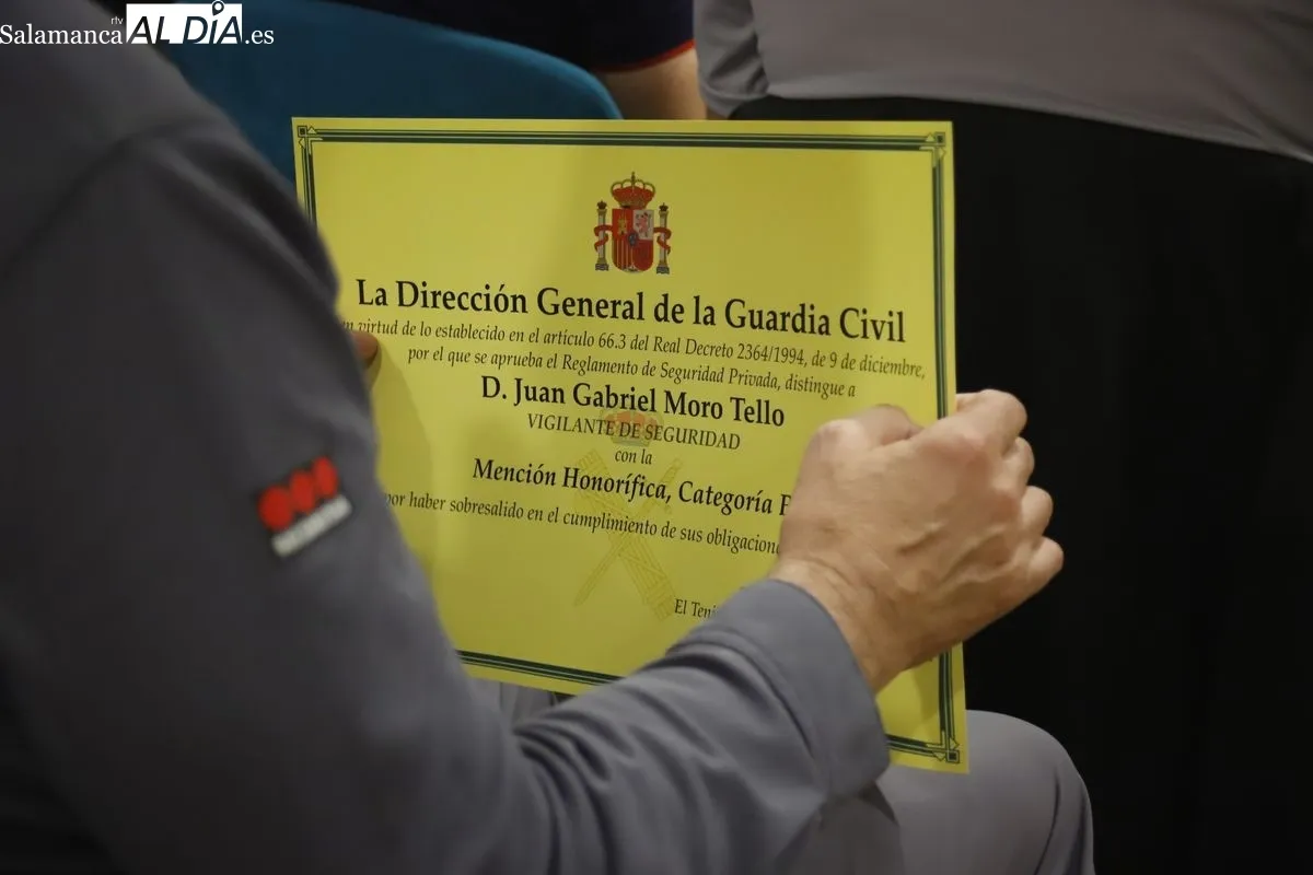 Día de la Seguridad Privada en el salón de actos de Caja Rural de Salamanca. Foto de Ángel Puma