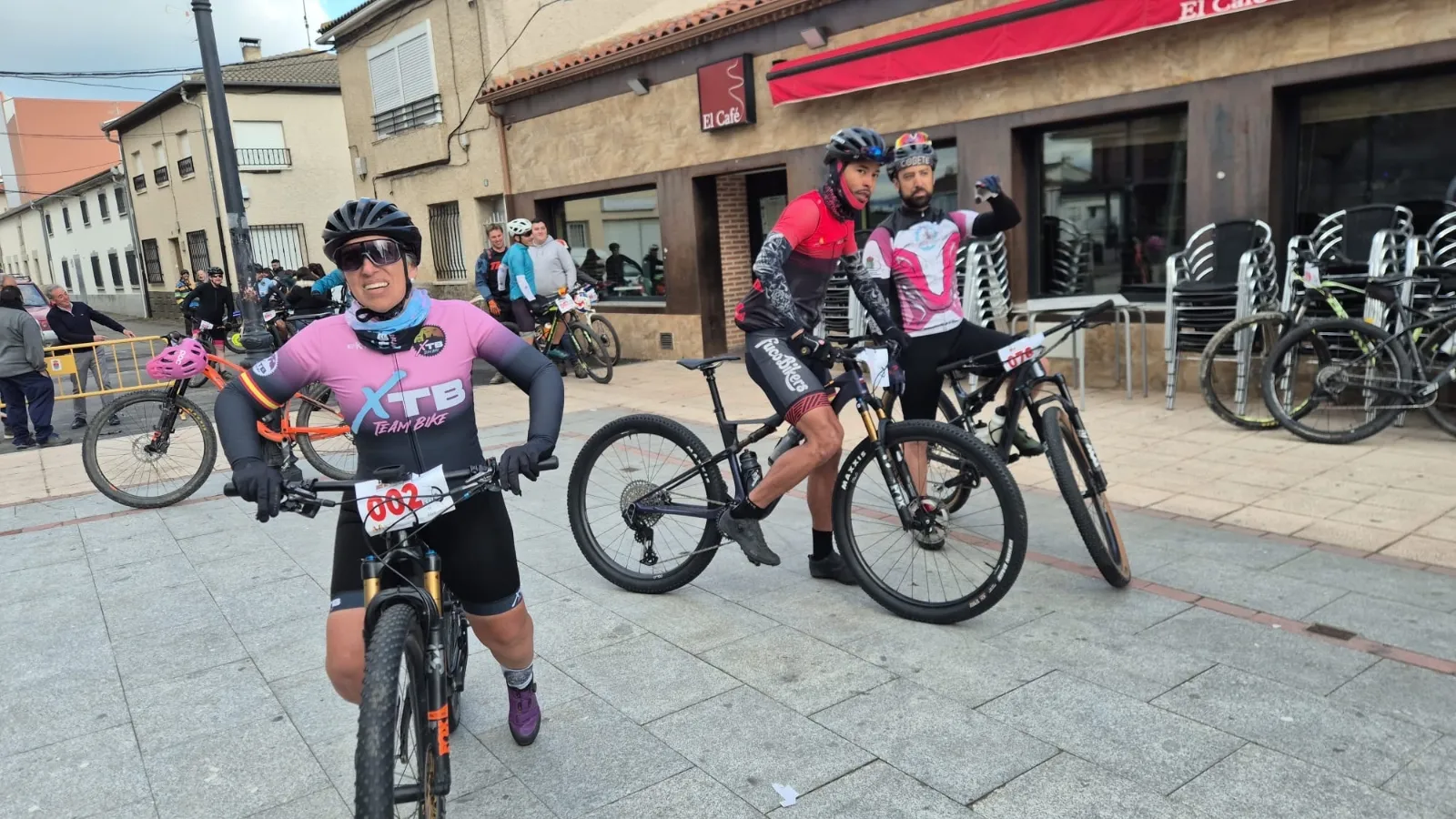 Foto 2 - Gran ambiente en la XII Quedada BTT de Alaraz