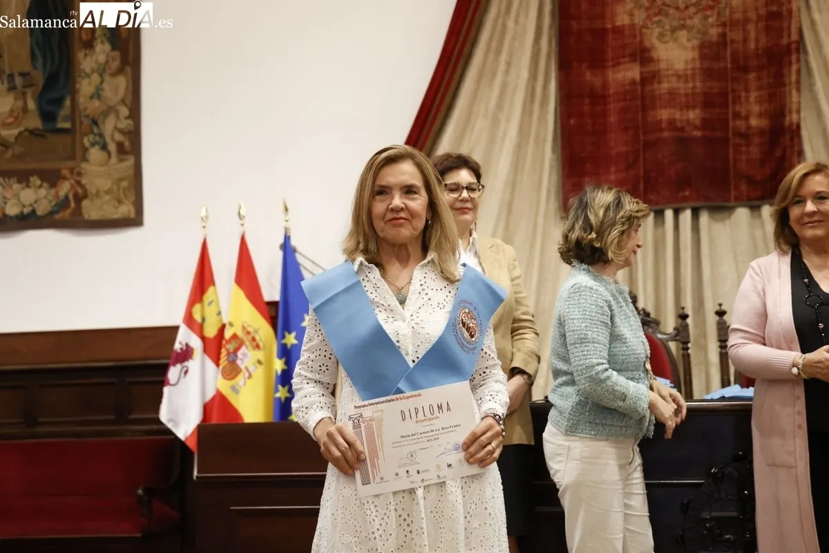 Graduación de estudiantes de la Experiencia en el Paraninfo de la USAL. Foto de David Sañudo