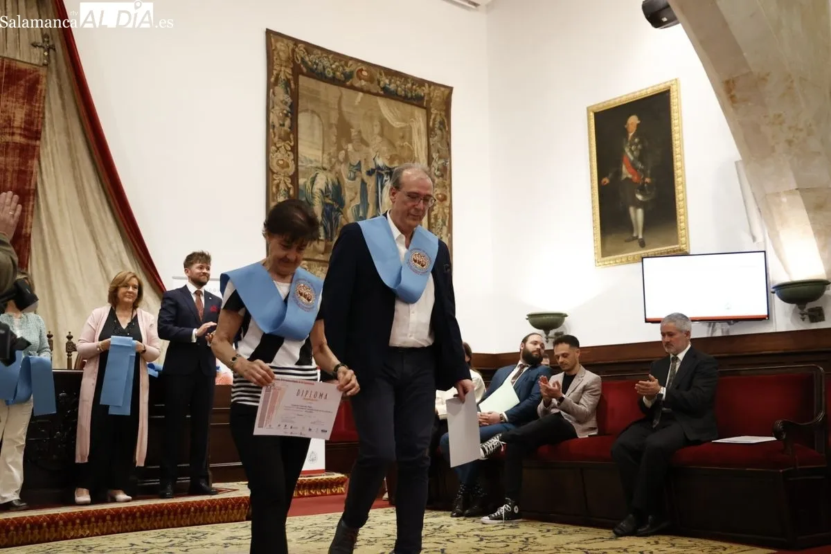 Graduación de estudiantes de la Experiencia en el Paraninfo de la USAL. Foto de David Sañudo