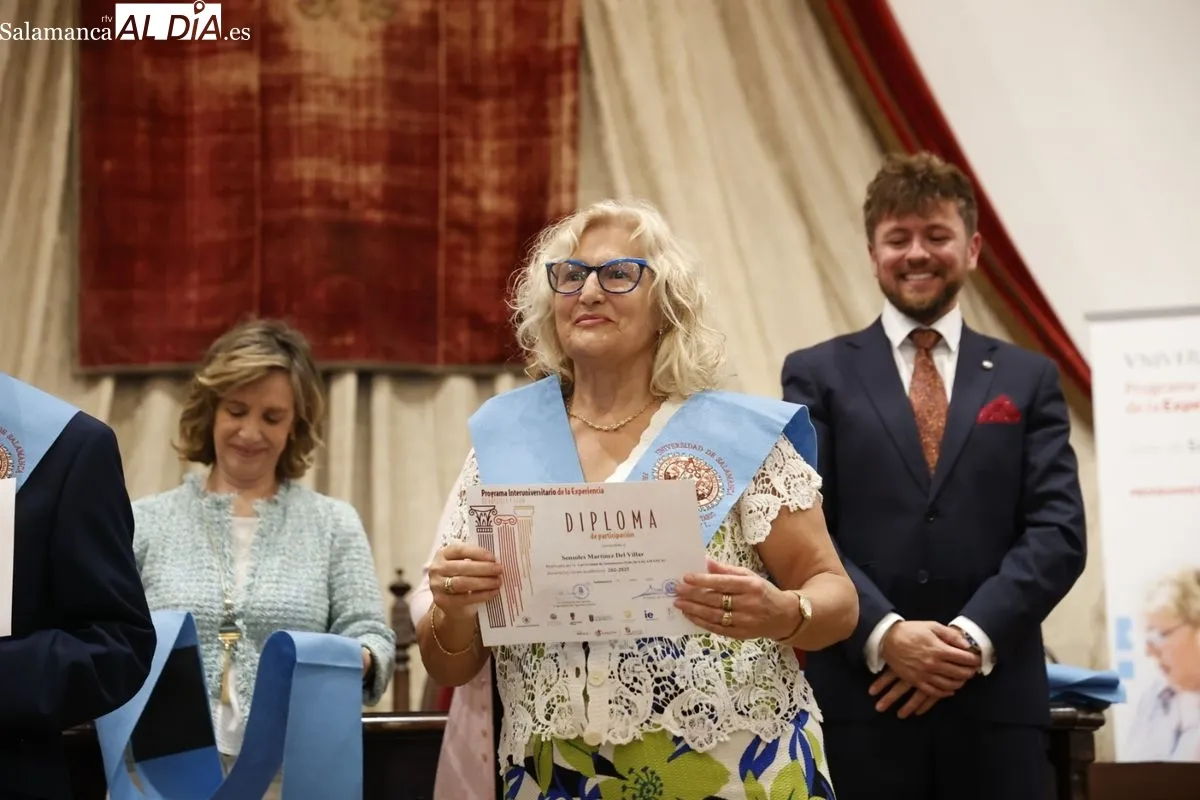 Graduación de estudiantes de la Experiencia en el Paraninfo de la USAL. Foto de David Sañudo