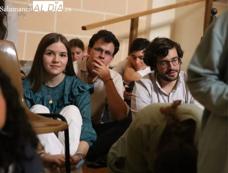 Foto 11 - Hakuna: La banda sonora de la fe joven que reson&oacute; ante Santa Teresa