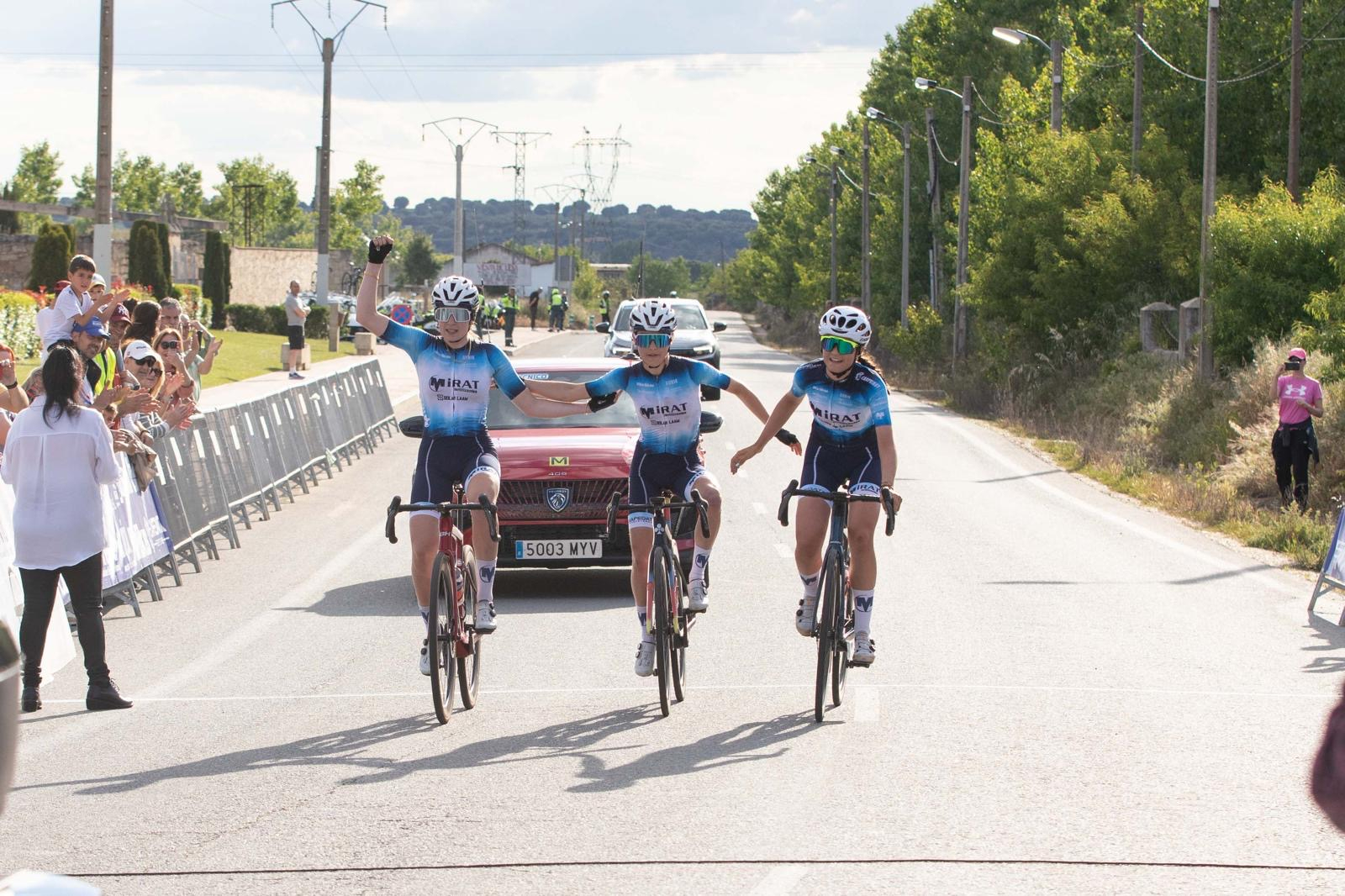 Vega Iglesias y Lidia Castro nuevas campeonas de CyL en el Trofeo Dori Ruano Féminas