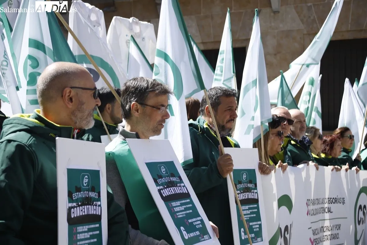 CSIF intensifica sus protestas contra Mónica García por el estancamiento del Estatuto Marco de Sanidad. Foto de Ángel Puma