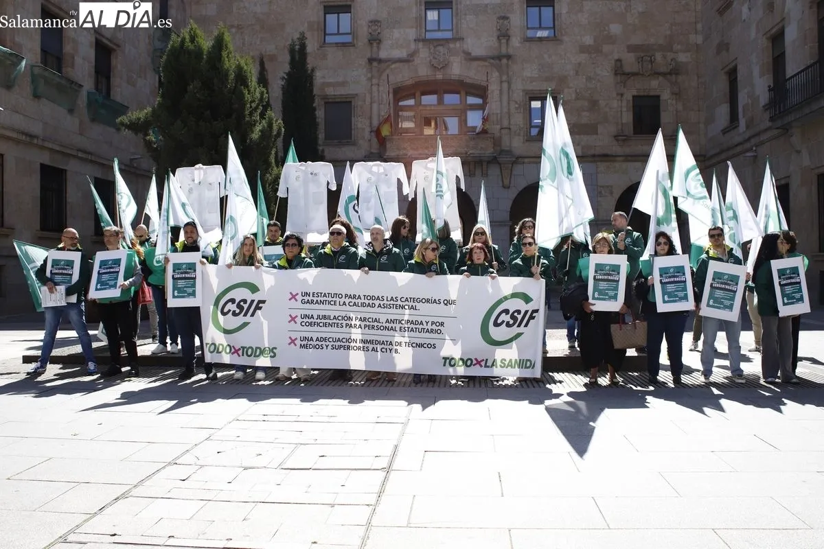 CSIF intensifica sus protestas contra Mónica García por el estancamiento del Estatuto Marco de Sanidad. Foto de Ángel Puma
