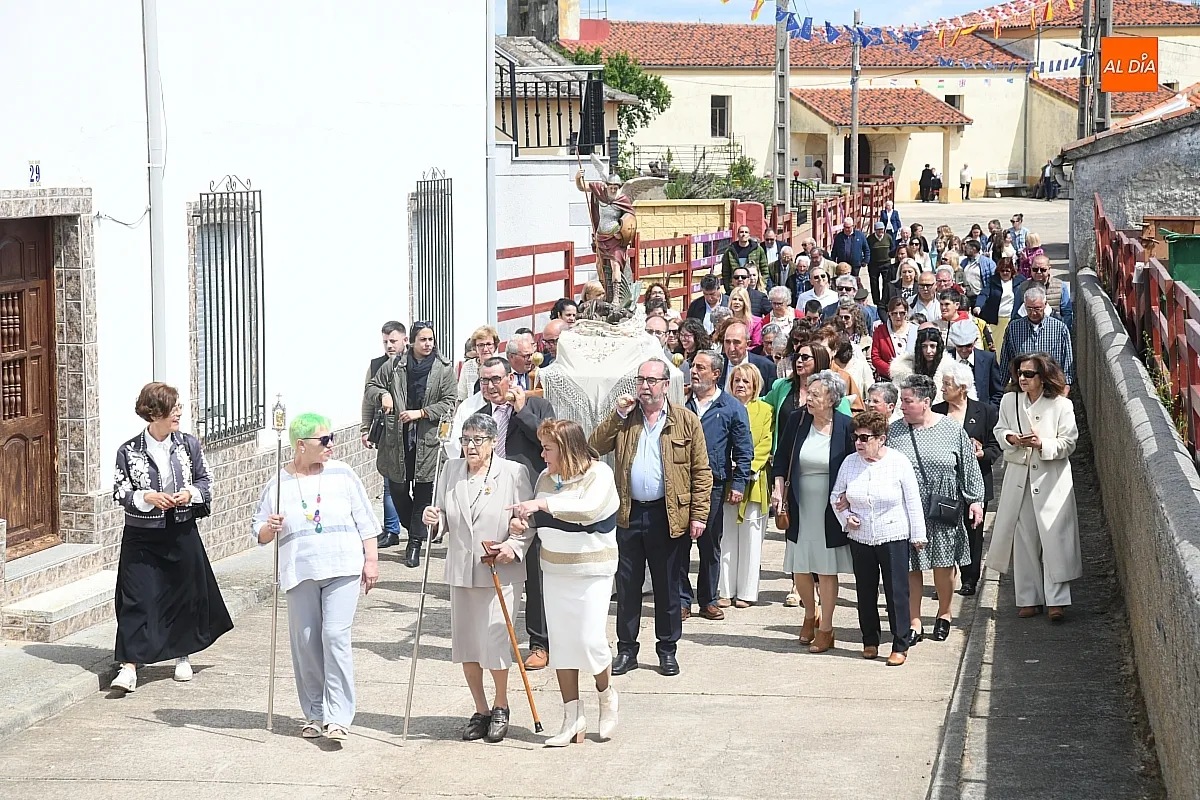 Procesión Fiestas Bocacara en San Miguel Arcángel/ Fotos: Adrián M.Pastor
