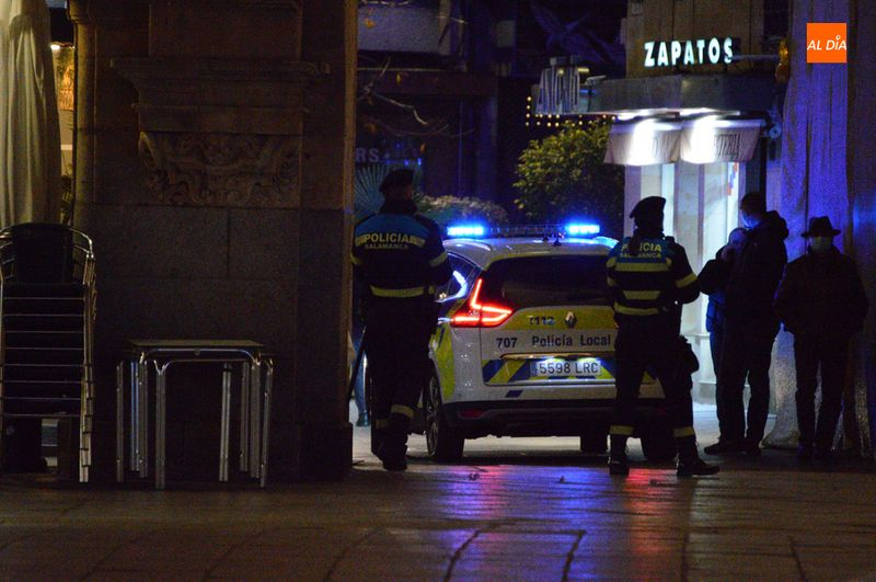 Policía Local desaloja fiesta con 14 jóvenes en Salamanca