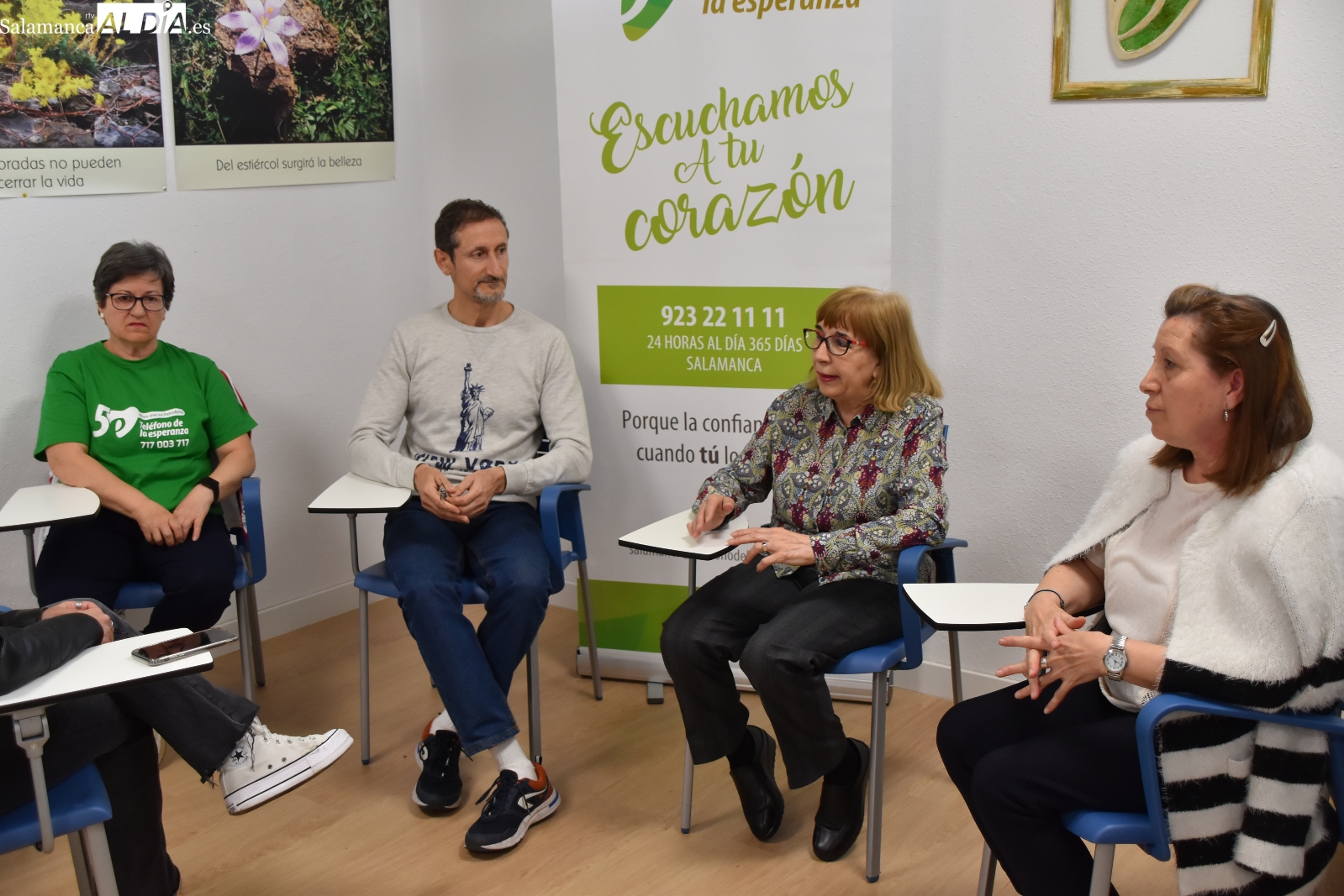REPORTAJE | Voluntarios del Teléfono de la Esperanza de Salamanca 