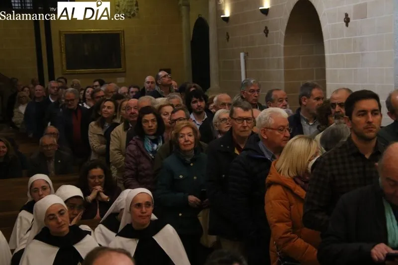 Foto 5 - El inesperado regalo de oro a Santa Teresa que lleg&oacute; desde Croacia a Alba de Tormes